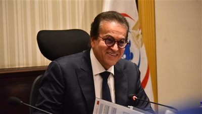 وزير الصحة يستقبل وزيري الأوقاف والثقافة لبحث توحيد الخطاب التوعوي في مواجهة القضية السكانية