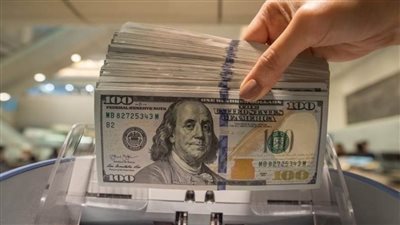 بـ54.25 جنيه.. سعر الدولار يسجل أعلى مستوى تاريخي مقابل الجنيه 