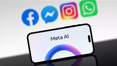 اتهام شركة أجنبية متخصصة في الذكاء الاصطناعي بتسريب محادثات المستخدمين إلى ميتا وجوجل