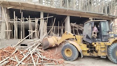 وزير الإسكان يصدر 16 قرار إزالة لمخالفات بناء وتعديات بالساحل الشمالي و3 مدن أخرى