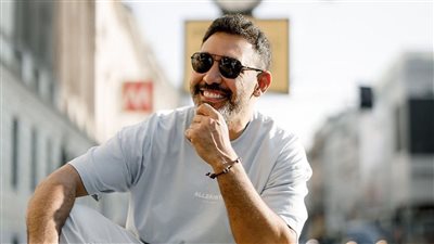 عمرو مصطفى يكشف عن تعاون جديد مع الكينج: بنعمل أغنيتين واحدة منهم بتحكي قصة حياتي