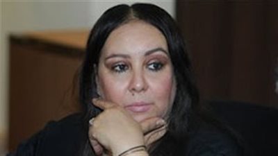 ابنة السيناريست هناء عطية: هنقل والدتي لمستشفى آخر على مسؤوليتي