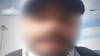 مكنش لابس خوذة.. كشف ادعاء شخص بتعنت أحد رجال الشرطة معه وسحب رخصة القيادة الخاصة به في الإسكندرية