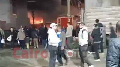 نشوب حريق في مخزن خردة بسيدي جابر بالإسكندرية.. والحماية المدنية تسيطر عليه 