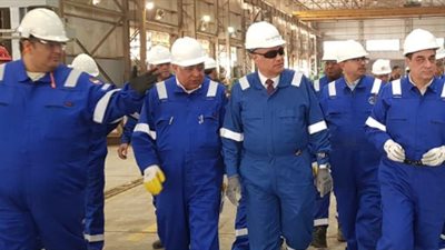 وكيل أول وزارة البترول يجري زيارة مفاجئة لشركة القاهرة لتكرير البترول