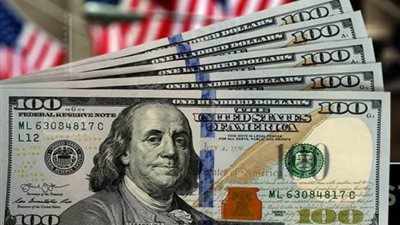 سعر الدولار أمام الجنيه اليوم الأربعاء..هل يواصل التراجع؟