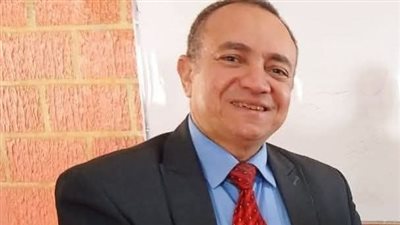 مصرع رئيس مركز ومدينة الداخلة في حادث بالوادي الجديد 