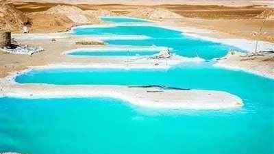 سيوة تشهد اهتمامًا متزايدًا بـ الذهب الأبيض في جبال الملح ومعالمها الطبيعية الساحرة| صور