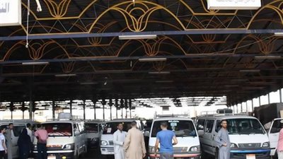 فتح باب الترخيص أسبوعا واحدا لـ 5 سيارات سيرفيس على خط كوم أمبو - جبل الزلط بأسوان