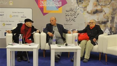 مطالبًا بنشره كاملا.. يوسف القعيد: محمد حسنين هيكل حذف نصف كتابي عنه 