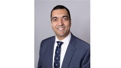 محمد الألفي رئيس الكلية الملكية لأطباء العيون: مصر أول دولة بالشرق الأوسط يجرى بها جميع امتحانات زمالة الكلية الملكية