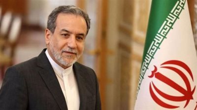 السعودية وقطر وعمان.. وزير الخارجية الإيراني يهاتف نظراءه في الخليج 