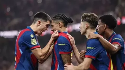 برشلونة يستعيد رافينيا ويستبعد راشفورد من مباراة جيرونا في الدوري الإسباني 