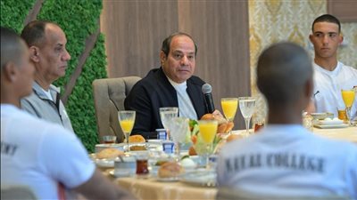 السيسي: حذرت من اختراق الامتحانات والمساس بنزاهتها داخل الأكاديمية العسكرية 