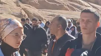 560 سائحًا يزورون سانت كاترين لتسلق جبل موسى وزيارة المقدسات الدينية والروحانية