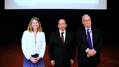 وزيرة الرعاية الصحية السويدية تزور مستشفيات قصر العيني لتعزيز التعاون المشترك بالقطاع الصحي