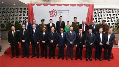 في العيد القومي الـ 776.. محافظ الدقهلية يستقبل عدة وزراء ومحافظين ويهديهم دروع المحافظة