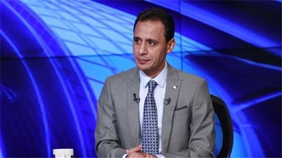 طارق السيد يتوقع فوز الزمالك ببطولتي الدوري والكونفدرالية في الموسم الحالي 
