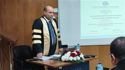 محمد غانم رئيس الإدارة المركزية لشؤون مكتب وزير التعليم العالي يحصل على الدكتوراه