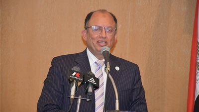 رئيس جامعة العاصمة: غلق بعض التخصصات التقليدية وإطلاق تخصصات عصرية في ذات المجال