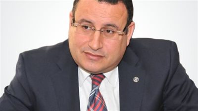أول إجراء بعد تولي الوزارة.. عبد العزيز قنصوة يصدر قرارًا بتعيين أحمد عادل قائمًا بعمل رئيس جامعة الإسكندرية