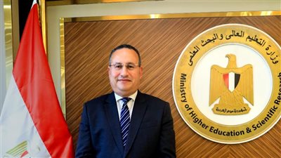 سنواصل البناء على ما تحقق من إنجازات.. أول تعليق من الدكتور عبد العزيز قنصوة وزير التعليم العالي الجديد