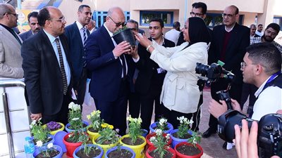انطلاق إبداعات 60 مبتكرًا وتوفير 129 فرصة عمل في معرض جامعة سوهاج للابتكار