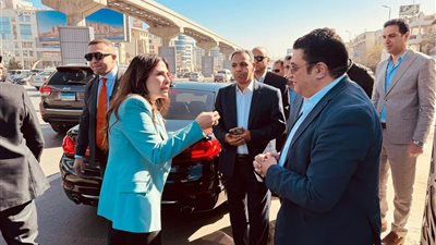 وزيرة الإسكان: رضا المواطنين المعيار الأساسي لقياس النجاح.. وضرورة العمل على سرعة حل مشاكلهم