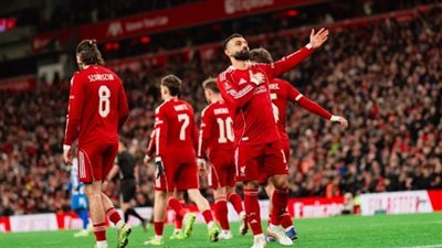 القنوات الناقلة لـ بث مباشر مباراة ليفربول ونوتينجهام فورست اليوم في الدوري الإنجليزي 2025/2026 والتشكيل 