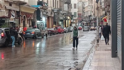 استعدادًا للأمطار.. الإسكندرية ترفع حالة الطوارئ وتنشر سيارات الصرف الصحي بالميادين