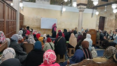 في لفتة إنسانية.. ملتقى الأزهر بلغة الإشارة يضيء طريق الصم لاستقبال شهر رمضان