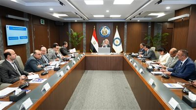 البترول: ميناء الحمراء بالعلمين يستهدف تداول 88 مليون برميل خلال 2026-2027