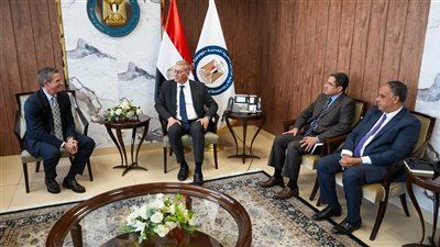 وزير البترول يبحث مع رئيس كابريكورن البريطانية زيادة استثماراتها في مصر
