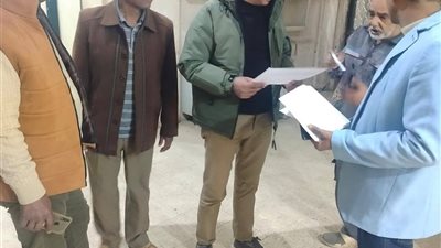إحالة عدد من العاملين بمستشفى حميات طهطا والرمد للتحقيق في سوهاج