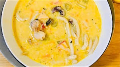 طريقة عمل شوربة السي فود المجمدة.. وصفة سهلة بطعم المطاعم في المنزل