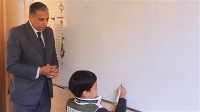 وكيل تعليم الجيزة يشدد على متابعة نتائج التقييمات للطلاب وتحليلها لمعالجة أي قصور