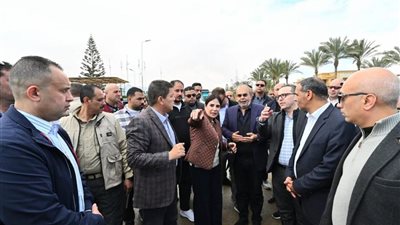 وزيرة الإسكان توجه بدفع أعمال التطوير والاهتمام بالصيانة الدورية لطرق مارينا بالساحل