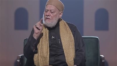 علي جمعة: استخدمت الذكاء الاصطناعي في الفتوى فوجدته غبيًا وغير مدرك للواقع.. ولا يصلح للانفراد بالحكم الشرعي