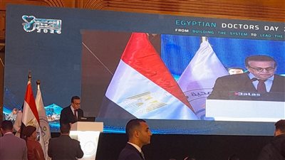 وزير الصحة: عزوف عن مهنة الطب بسبب ضغوط العمل.. وتحسين بيئة العمل والتدريب أولوية لجذب الأطباء