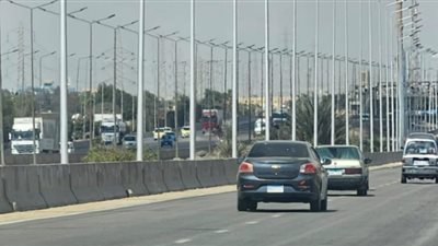 جهاز 6 أكتوبر: مواصلة أعمال صيانة وتطوير شبكات الإنارة بالطرق الرئيسية والفرعية