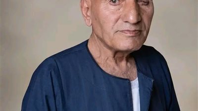 وفاة الشيخ عبد البديع عباس أشهر قارئ بقرية شطورة في سوهاج عن 80 عامًا
