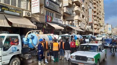 مياه البحيرة: رفع حالة الطوارئ وانتشار 131 معدة لمجابهة التقلبات الجوية
