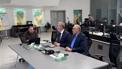 وزير البترول يجري زيارة مفاجئة إلى مركز التحكم بالشبكة القومية للغاز للاطمئنان على انتظام الإمدادات للمستهلكين
