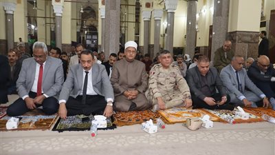 محافظ سوهاج يشهد احتفال الأوقاف بـ ليلة القدر بمسجد العارف بالله