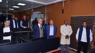 رفع درجة الاستعداد القصوى بالأقصر لمواجهة العاصفة الترابية.. وتحذيرات عاجلة للمواطنين
