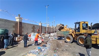 محافظ الإسكندرية يوجّه سكرتير عام المحافظة بتنفيذ جولة لمتابعة وضع منظومة النظافة
