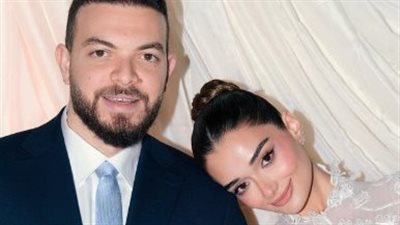 ملك أحمد زاهر تنشر صورًا جديدة من حفل خطوبتها على المؤلف شريف الليثي.. وتعلق: اتخطبت لصديقي المقرب
