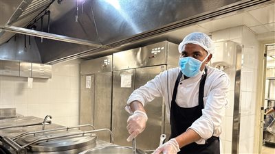 الصحة تلزم مراقبي الأغذية بالمرور على مطابخ المستشفيات خلال عيد الفطر