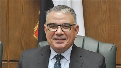 لمواكبة سوق العمل.. عميد تجارة عين شمس: إقبال كبير من الطلاب على برامج التكنولوجيا الحديثة| خاص