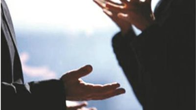 طلبت الطلاق│ خليجي يتهم زوجته بسرقة 125 ألف جنيه.. والأخيرة تتهمه بسرقة مصوغاتها الذهبية بالعجوزة